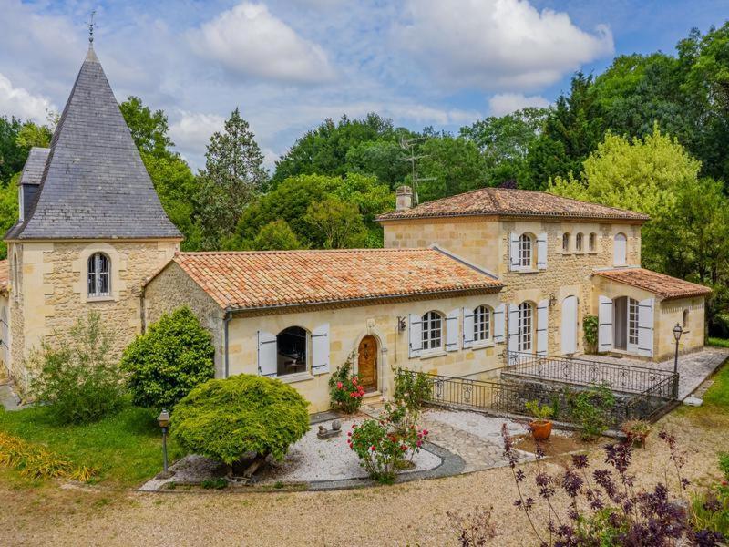Gite Du Moulin De La Virvee Saint-André-de-Cubzac Buitenkant foto